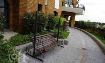 Imagem 2: Apartamento à venda em Lapa com 310 m², 4 quartos, 4 suítes, 4 vagas