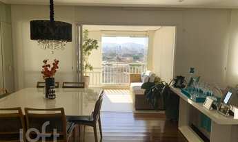 Imagem: Apartamento à venda em Lapa com 139 m²