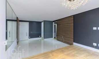 Imagem 6: Apartamento à venda em Alto de Pinheiros com 140 m², 3 quartos, 1 suíte, 1 vaga