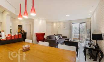 Imagem 2: Apartamento à venda em Alto da Lapa com 105 m², 2 quartos, 1 suíte, 2 vagas