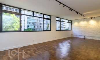 Imagem 3: Apartamento à venda em Sumaré com 231 m², 3 quartos, 1 suíte, 2 vagas