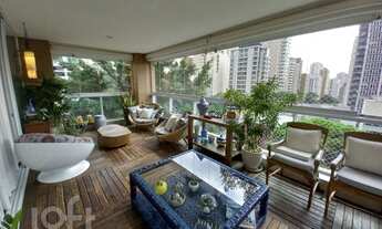 Imagem 2: Apartamento à venda em Perdizes com 267 m², 4 quartos, 4 suítes, 5 vagas