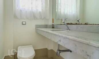 Imagem 7: Apartamento à venda em Higienópolis com 218 m², 4 quartos, 2 suítes, 4 vagas