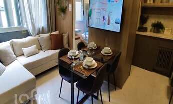 Imagem 2: Apartamento à venda em Cambuci com 34 m², 2 quartos