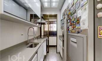 Imagem 2: Apartamento à venda em Alto da Lapa com 210 m², 3 quartos, 2 suítes, 3 vagas