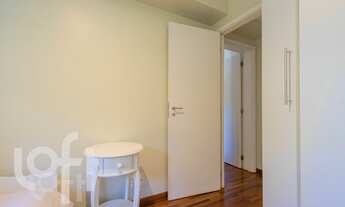 Imagem 2: Apartamento à venda em Morumbi com 60 m², 2 quartos, 1 suíte, 1 vaga