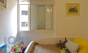 Imagem 2: Apartamento à venda em Morumbi com 180 m², 4 quartos, 3 suítes, 3 vagas