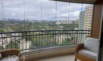 Imagem 2: Apartamento à venda em Alto de Pinheiros com 100 m², 3 quartos, 1 suíte, 2 vagas