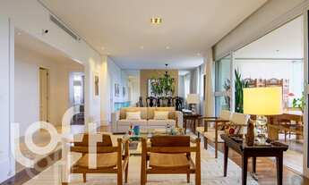 Imagem: Apartamento à venda em Alto de Pinheiros