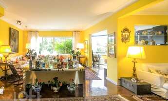 Imagem 2: Apartamento à venda em Morumbi com 242 m², 4 quartos, 2 suítes, 3 vagas