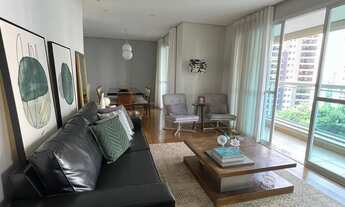 Imagem 3: Apartamento à venda em Vila Andrade com 165 m², 3 quartos, 3 suítes, 3 vagas