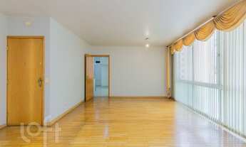 Imagem 2: Apartamento à venda em Higienópolis com 144 m², 3 quartos, 1 suíte, 1 vaga