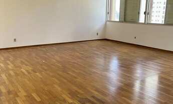 Imagem 2: Apartamento à venda em Santa Cecília com 210 m², 3 quartos, 1 suíte, 2 vagas