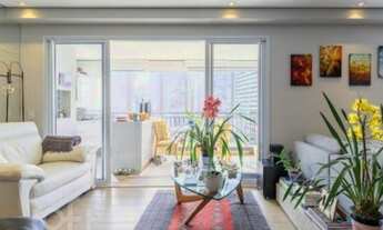 Imagem 2: Apartamento à venda em Vila Andrade com 130 m², 3 quartos, 1 suíte, 2 vagas