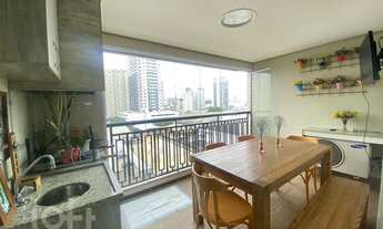 Imagem 3: Apartamento à venda em Barra Funda com 108 m², 3 quartos, 1 suíte, 2 vagas