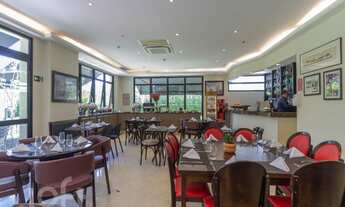 Imagem 5: Apartamento à venda em Bela Vista com 32 m², 1 quarto, 1 suíte, 1 vaga