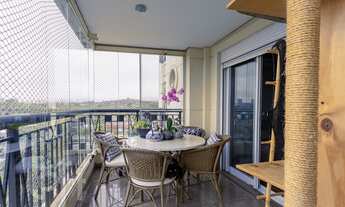 Imagem 6: Apartamento à venda em Alto de Pinheiros com 220 m², 4 quartos, 2 suítes, 4 vagas