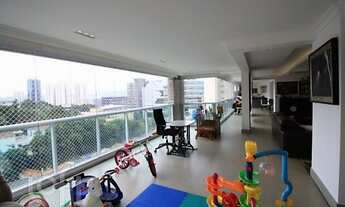 Imagem: Apartamento à venda em Perdizes com 222