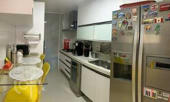 Imagem 4: Apartamento à venda em Santa Cecília com 80 m², 3 quartos, 1 suíte, 2 vagas