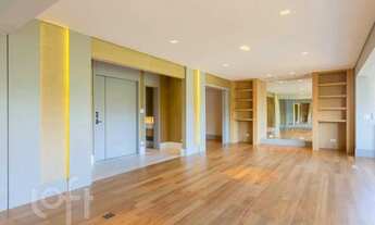 Imagem 2: Apartamento à venda em Perdizes com 251 m², 4 quartos, 4 suítes, 5 vagas