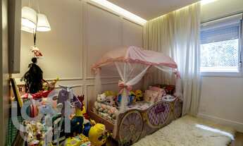 Imagem 4: Apartamento à venda em Vila Andrade com 234 m², 4 quartos, 2 suítes, 2 vagas