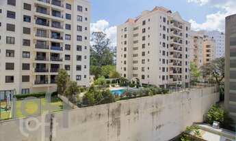 Imagem 2: Apartamento à venda em Morumbi com 133 m², 3 quartos, 1 suíte, 2 vagas