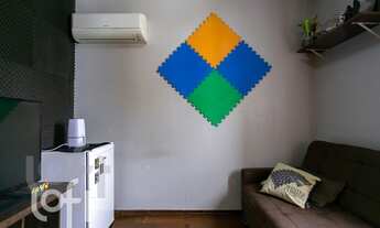 Imagem 3: Apartamento à venda em Perdizes com 80 m², 3 quartos, 1 suíte, 1 vaga