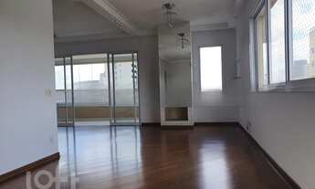 Imagem 2: Apartamento à venda em Vila Olímpia com 137 m², 3 quartos, 3 suítes, 2 vagas