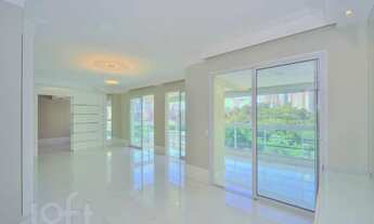 Imagem 4: Apartamento à venda em Vila Andrade com 177 m², 3 quartos, 3 suítes, 3 vagas