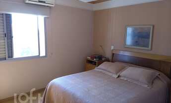 Imagem 2: Apartamento à venda em Vila Andrade com 200 m², 4 quartos, 2 suítes, 3 vagas