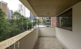 Imagem 3: Apartamento à venda em Vila Andrade com 369 m², 4 quartos, 4 suítes, 4 vagas