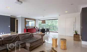 Imagem 6: Apartamento à venda em Morumbi com 207 m², 4 quartos, 2 suítes, 4 vagas