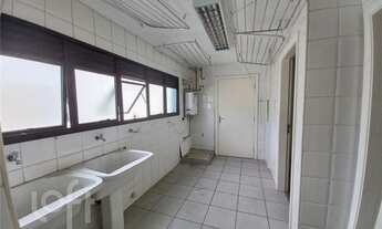 Imagem 2: Apartamento à venda em Santa Cecília com 203 m², 4 quartos, 1 suíte, 4 vagas