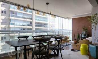 Imagem 2: Apartamento à venda em Barra Funda com 160 m², 2 quartos, 2 suítes, 2 vagas