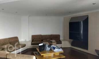 Imagem 2: Apartamento à venda em Pinheiros com 300 m², 3 quartos, 2 suítes, 2 vagas