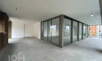 Imagem 3: Apartamento à venda em Itaim Bibi com 335 m², 4 quartos, 4 suítes, 4 vagas