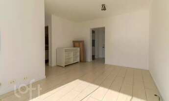 Imagem 4: Apartamento à venda em Alto de Pinheiros com 85 m², 3 quartos, 1 suíte, 1 vaga