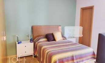 Imagem 2: Apartamento à venda em Pinheiros com 144 m², 4 quartos, 2 suítes, 2 vagas