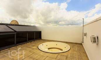 Imagem 2: Apartamento à venda em Pinheiros com 260 m², 4 quartos, 3 suítes, 3 vagas