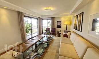 Imagem 2: Apartamento à venda em Vila Andrade com 357 m², 4 quartos, 2 suítes, 4 vagas