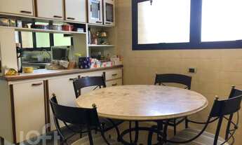 Imagem 4: Apartamento à venda em Sumaré com 230 m², 4 quartos, 3 suítes, 4 vagas