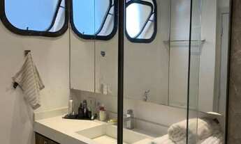 Imagem 3: Apartamento à venda em Pinheiros com 215 m², 3 quartos, 3 suítes, 3 vagas