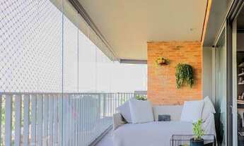 Imagem 6: Apartamento à venda em Vila Madalena com 210 m², 3 quartos, 1 suíte, 3 vagas