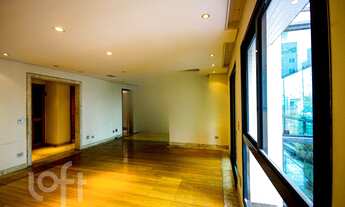 Imagem 3: Apartamento à venda em Sumaré com 202 m², 4 quartos, 2 suítes, 4 vagas