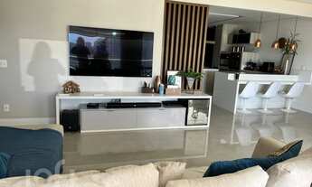 Imagem 3: Apartamento à venda em Lapa com 134 m², 3 quartos, 3 suítes, 2 vagas