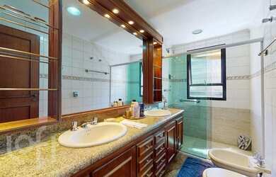 Imagem 4: Apartamento à venda em Vila Madalena com 187 m², 4 quartos, 2 suítes, 3 vagas