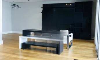 Imagem 4: Apartamento à venda em Lapa com 206 m², 4 quartos, 3 suítes, 3 vagas