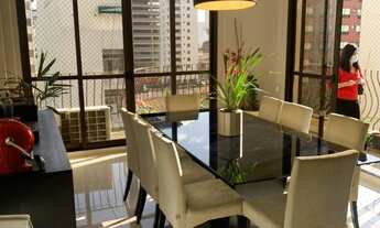 Imagem 2: Apartamento à venda em Pinheiros com 220 m², 4 quartos, 3 suítes, 3 vagas