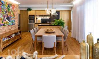 Imagem 2: Apartamento à venda em Santo Amaro com 189 m², 3 quartos, 2 suítes, 3 vagas