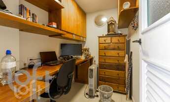 Imagem 2: Apartamento à venda em Lapa com 170 m², 4 quartos, 1 suíte, 2 vagas